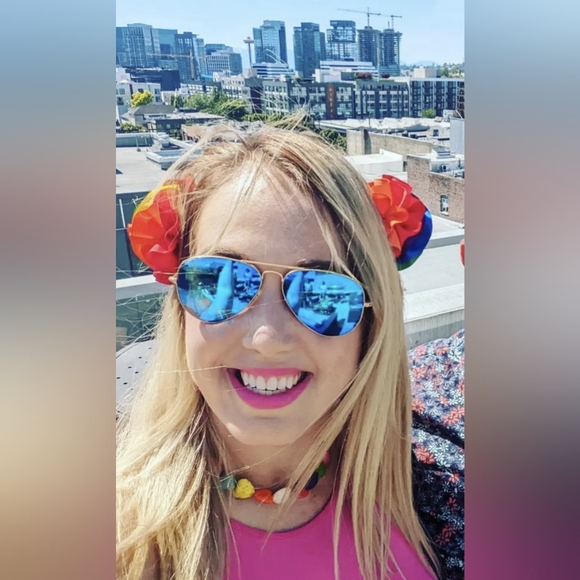 New Rainbow Hair Bow - Picture 4 of 4